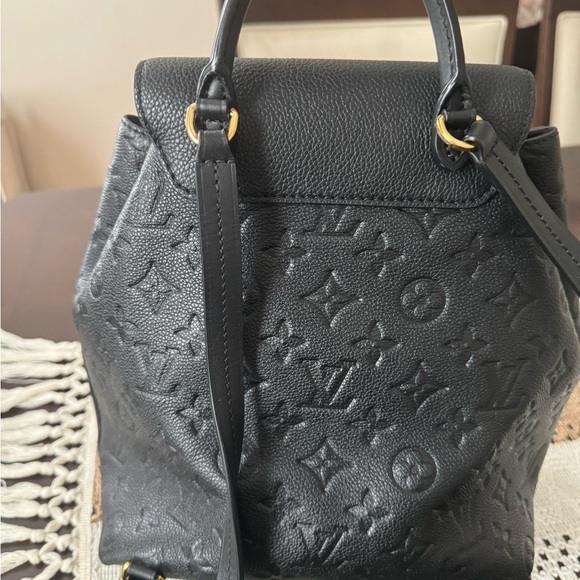 LOUIS VUITTON
Empreinte Montsouris NM Backpack Black - Picture 3 of 11